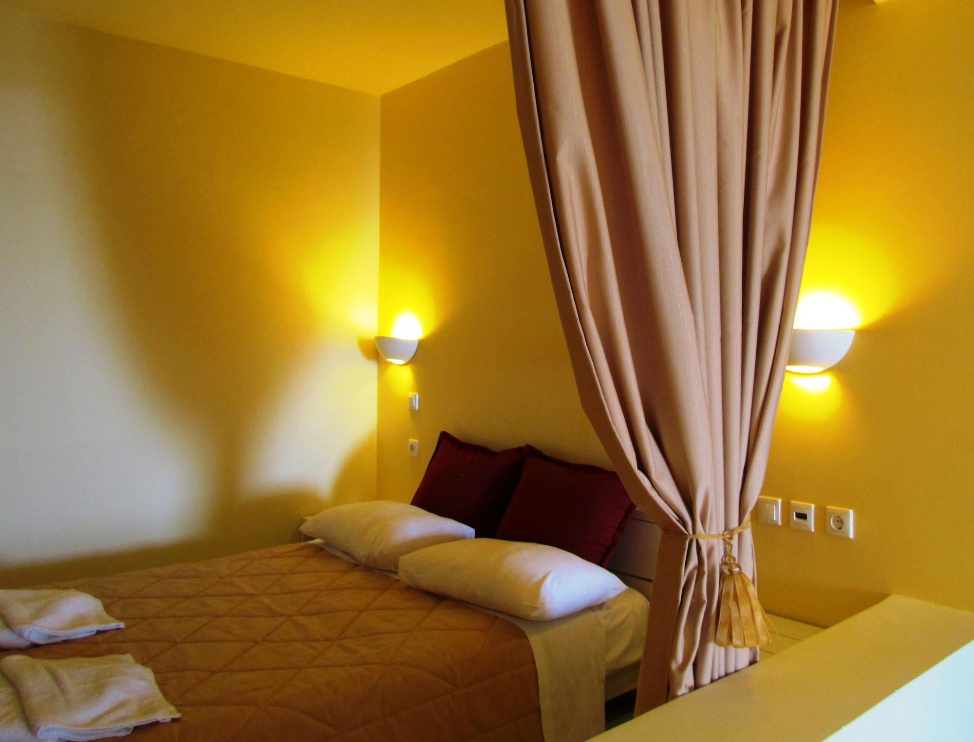 Nautilus Dome Otel Fira  Dış mekan fotoğraf