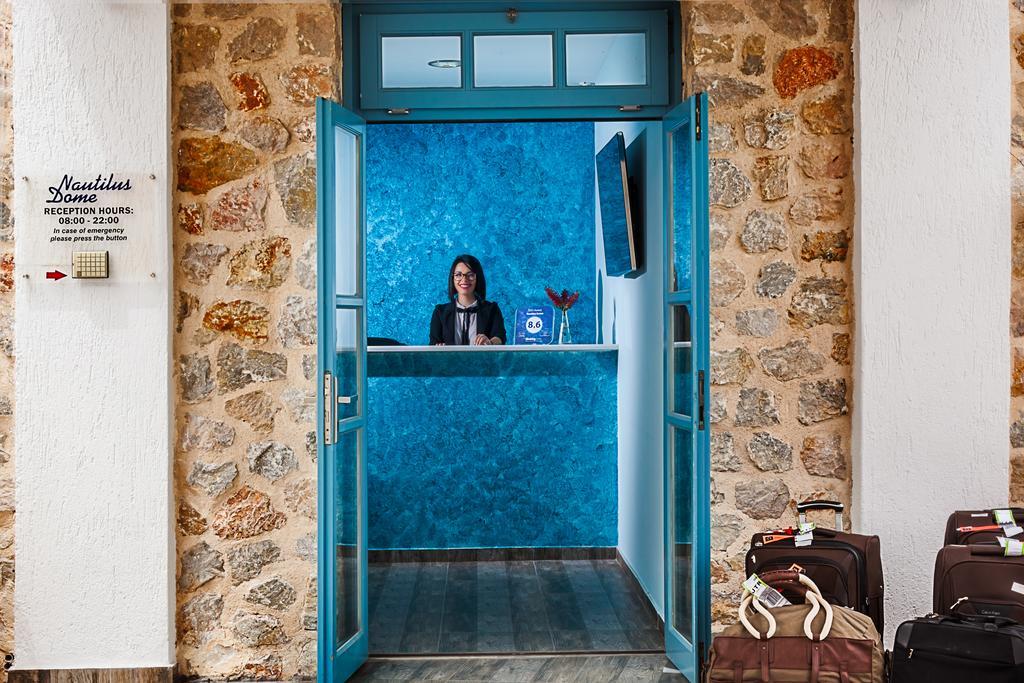 Nautilus Dome Otel Fira  Dış mekan fotoğraf