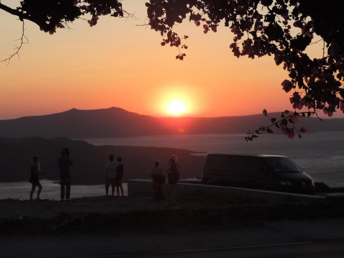 Nautilus Dome Otel Fira  Dış mekan fotoğraf